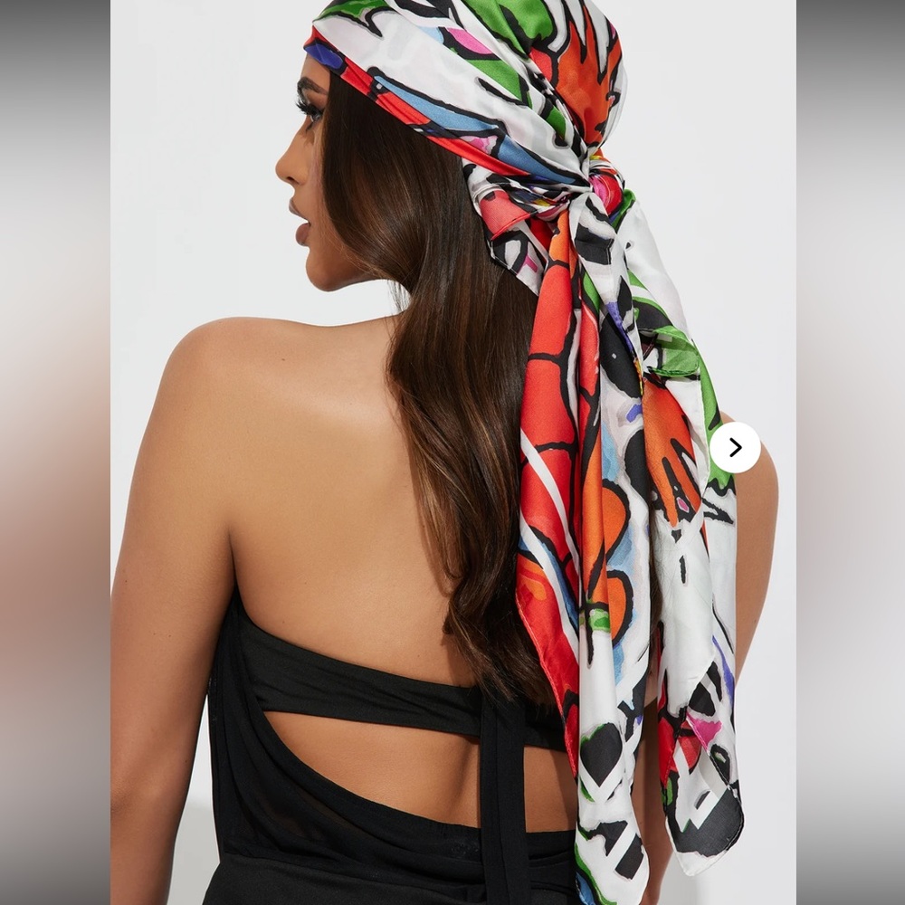 Ed Hardy Colorful Graphic Scarf skull floral 41 x 41 inches NWT**